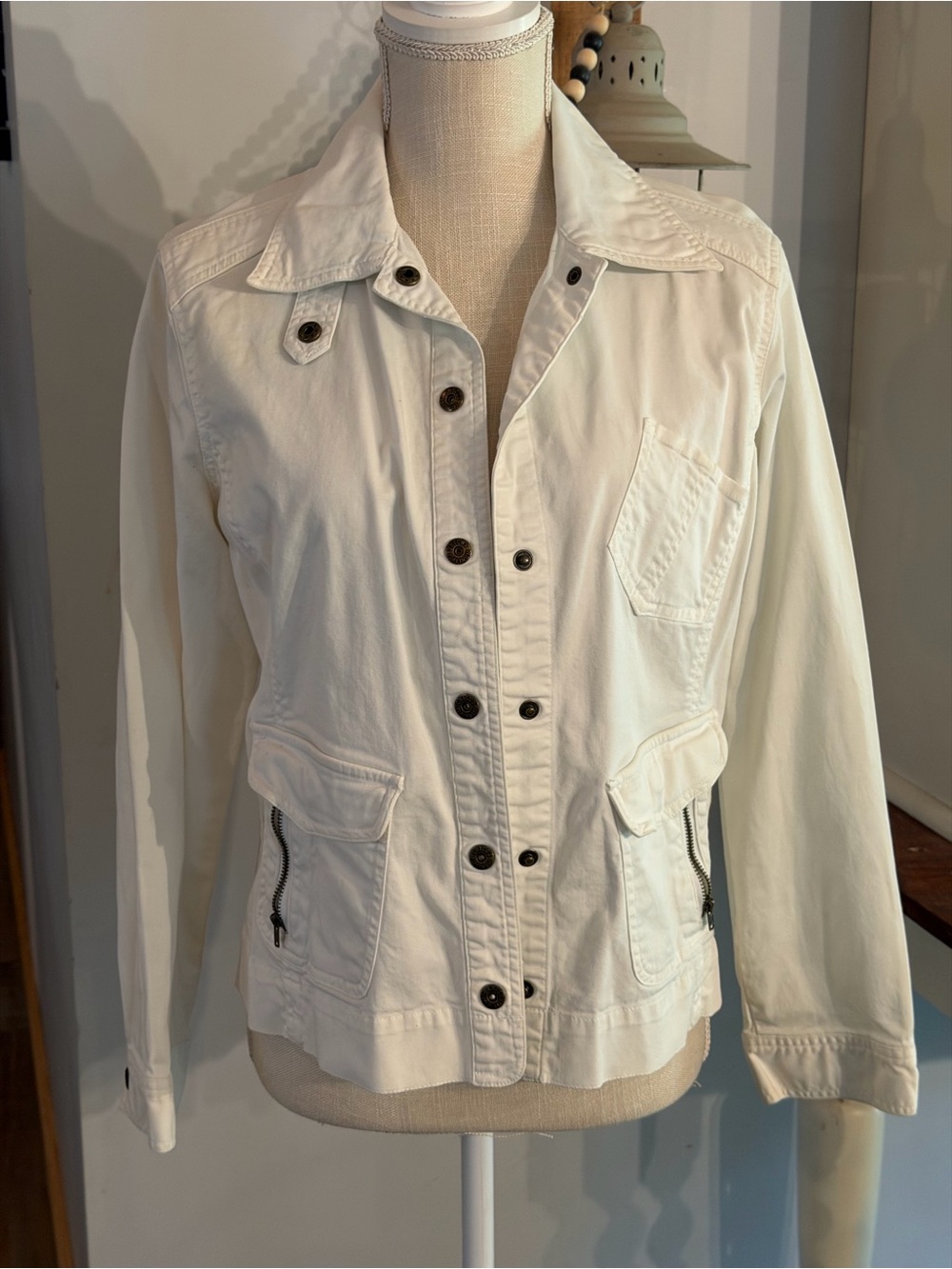 Chico's White Button-Front Utility Jacket Size Jr 1